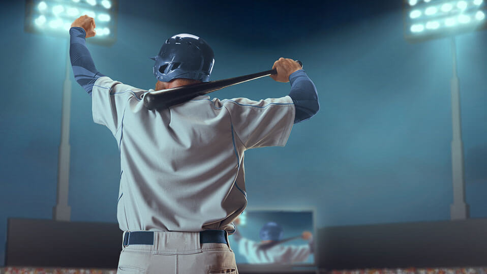 Rookie Rivalry: Carroll and Henderson Vie for MLB's Top Newcomer Title