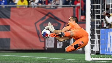 The goalkeeper became the hero of the day for Quéretaro in the penalty shootout against the New England Revolution.